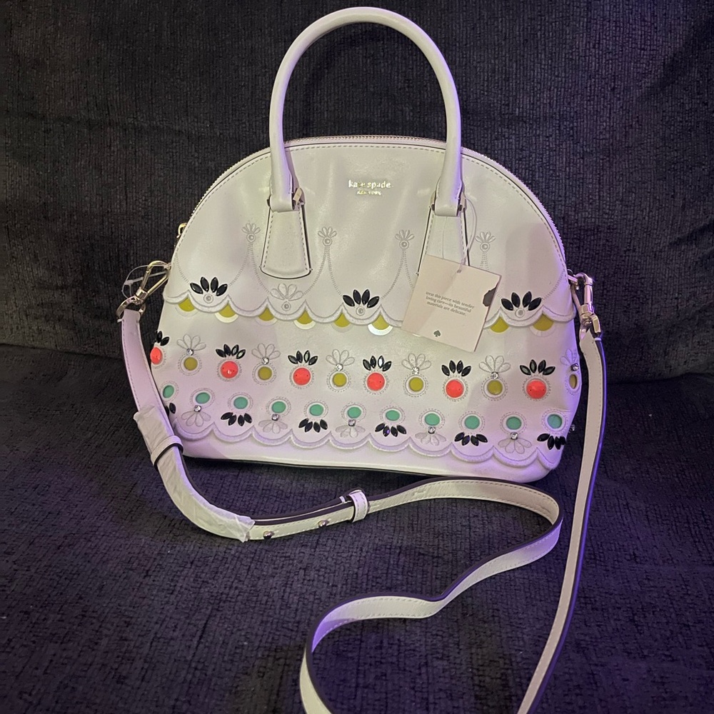 Kate Spade Bags | New York Sylvia
Jeweled Dome Smooth Leather Sat, White